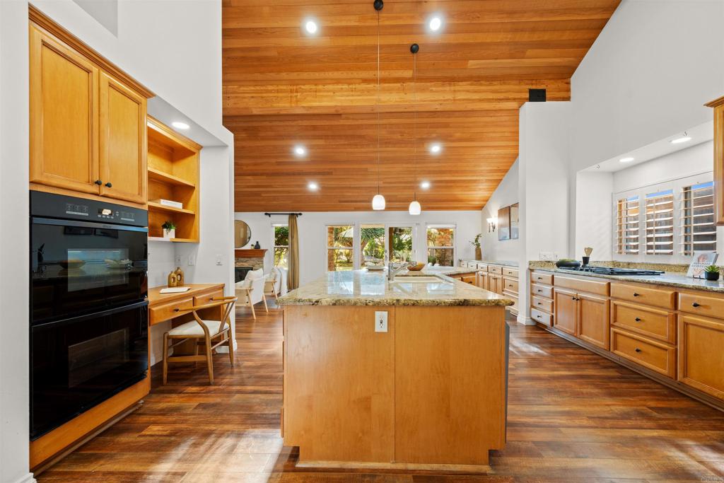 1062 Monterey Vista Way