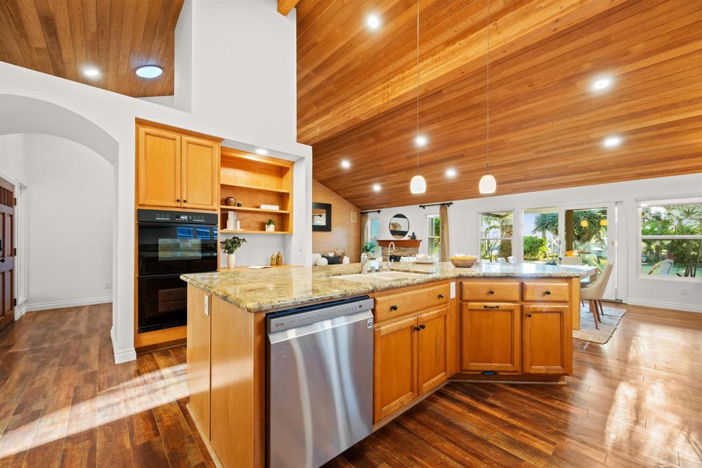 1062 Monterey Vista Way