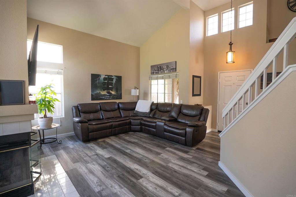 33029 Rossman Circle