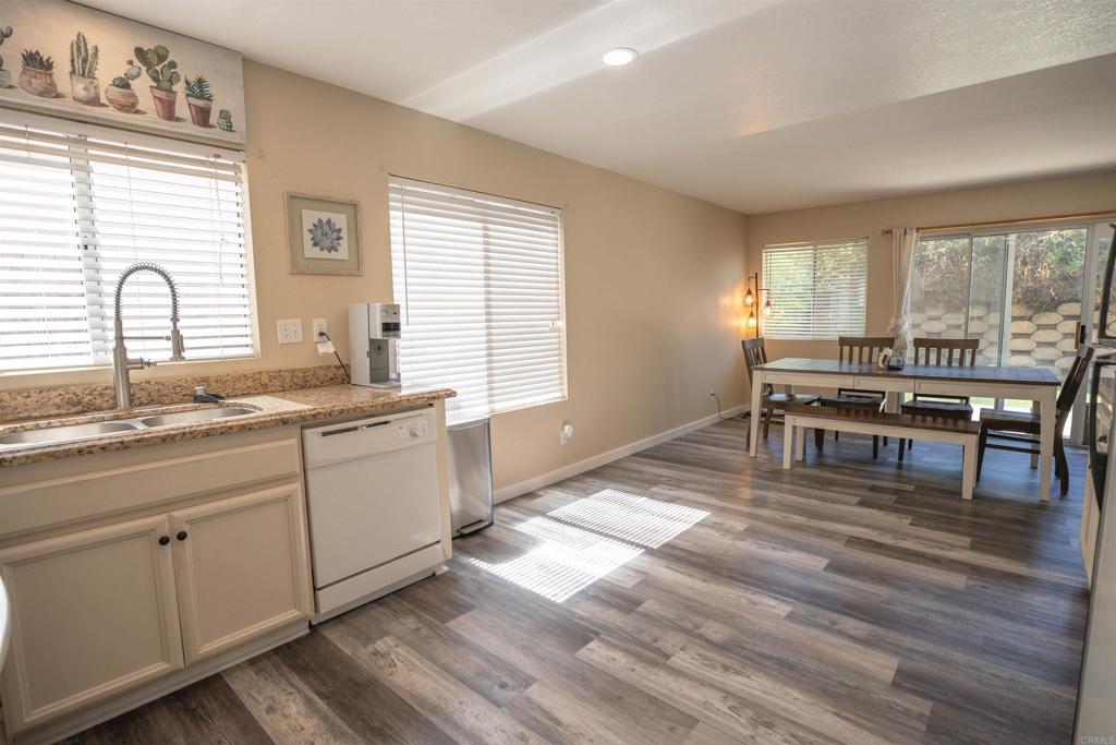 33029 Rossman Circle