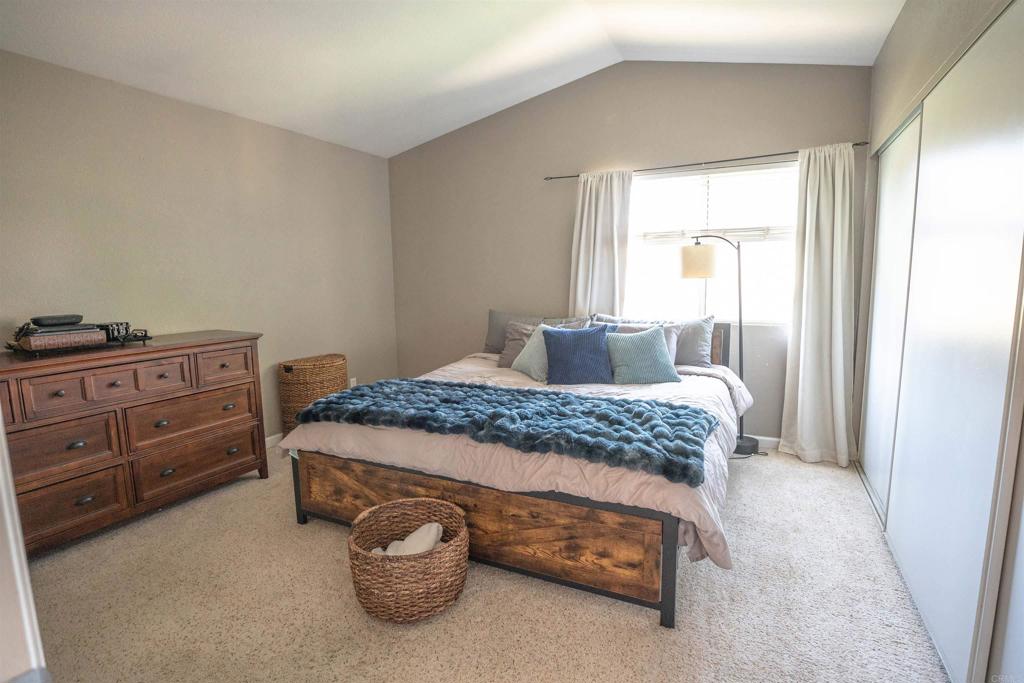 33029 Rossman Circle