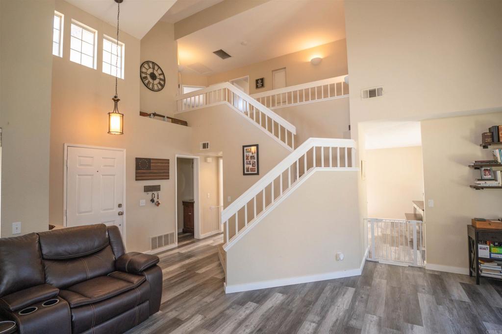 33029 Rossman Circle