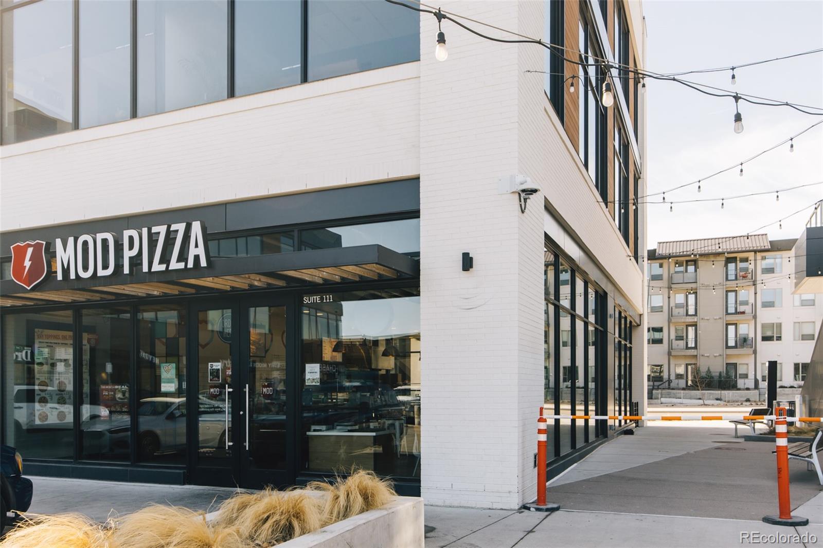 727 Niagara Street