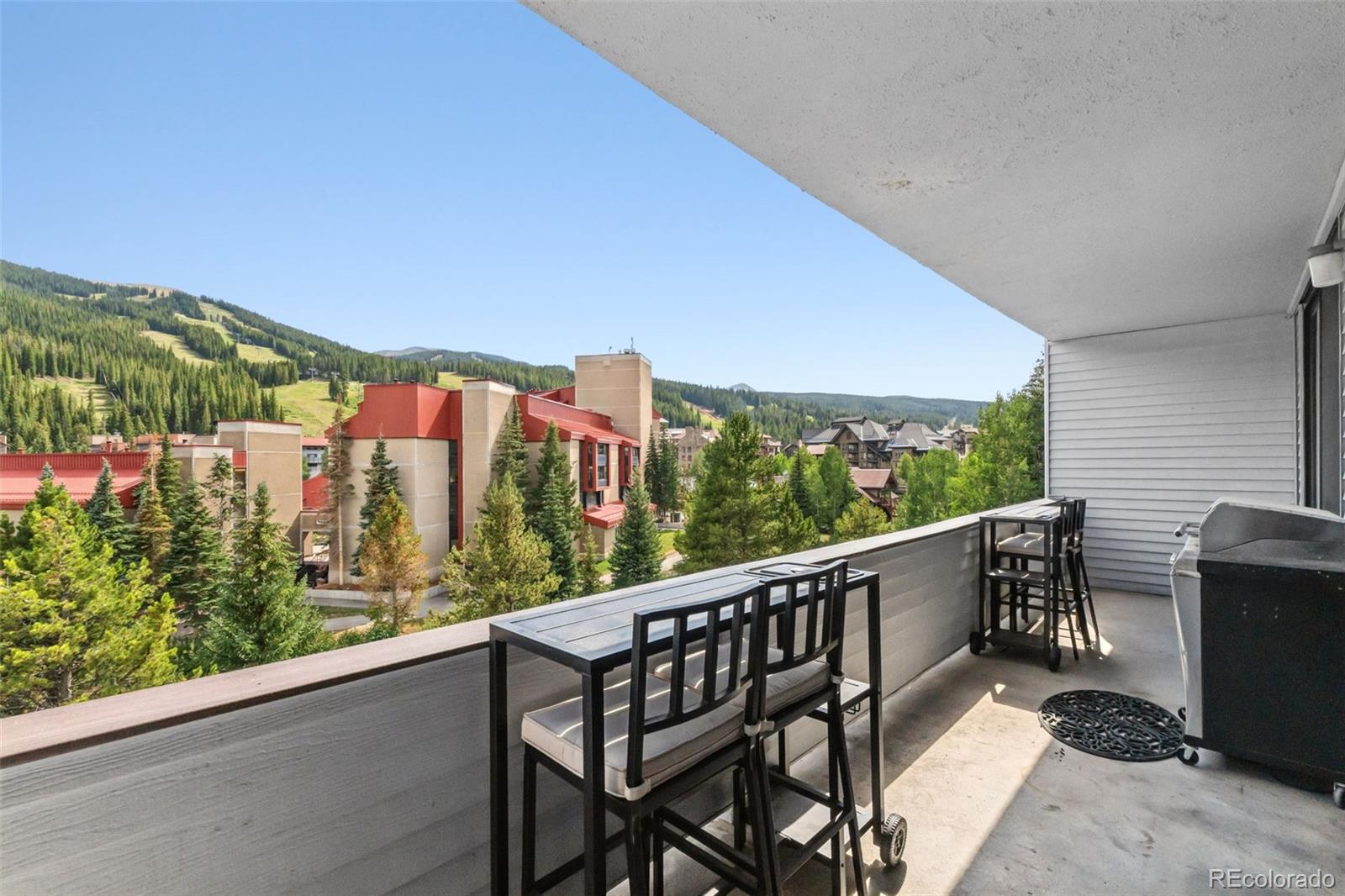 760 Copper Road Unit: F204