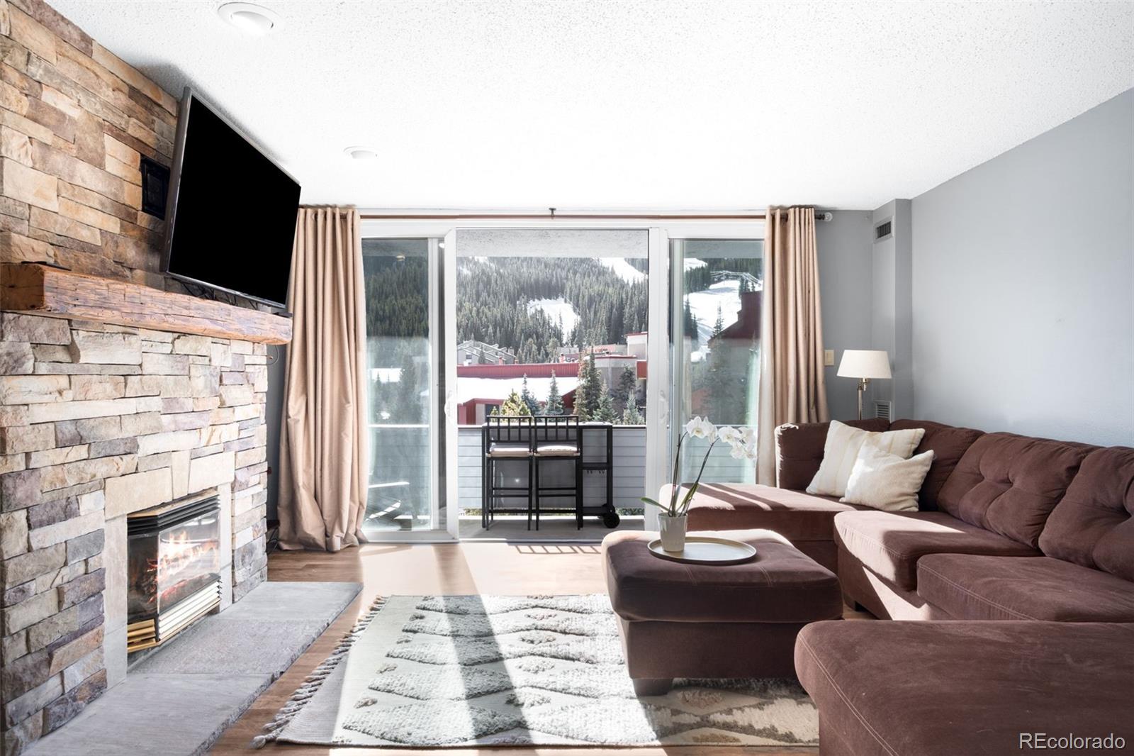 760 Copper Road Unit: F204