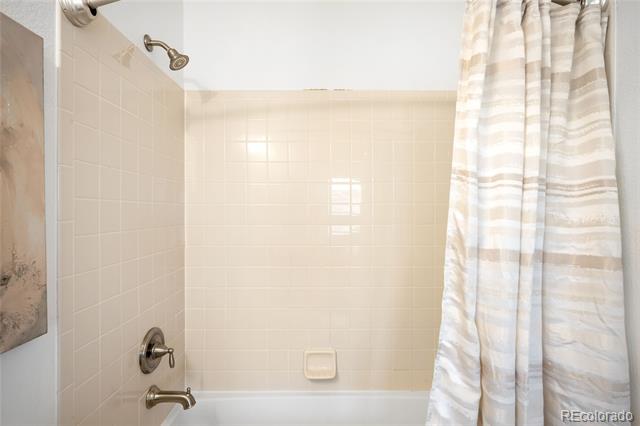 16386 E Fremont Avenue Unit: 7