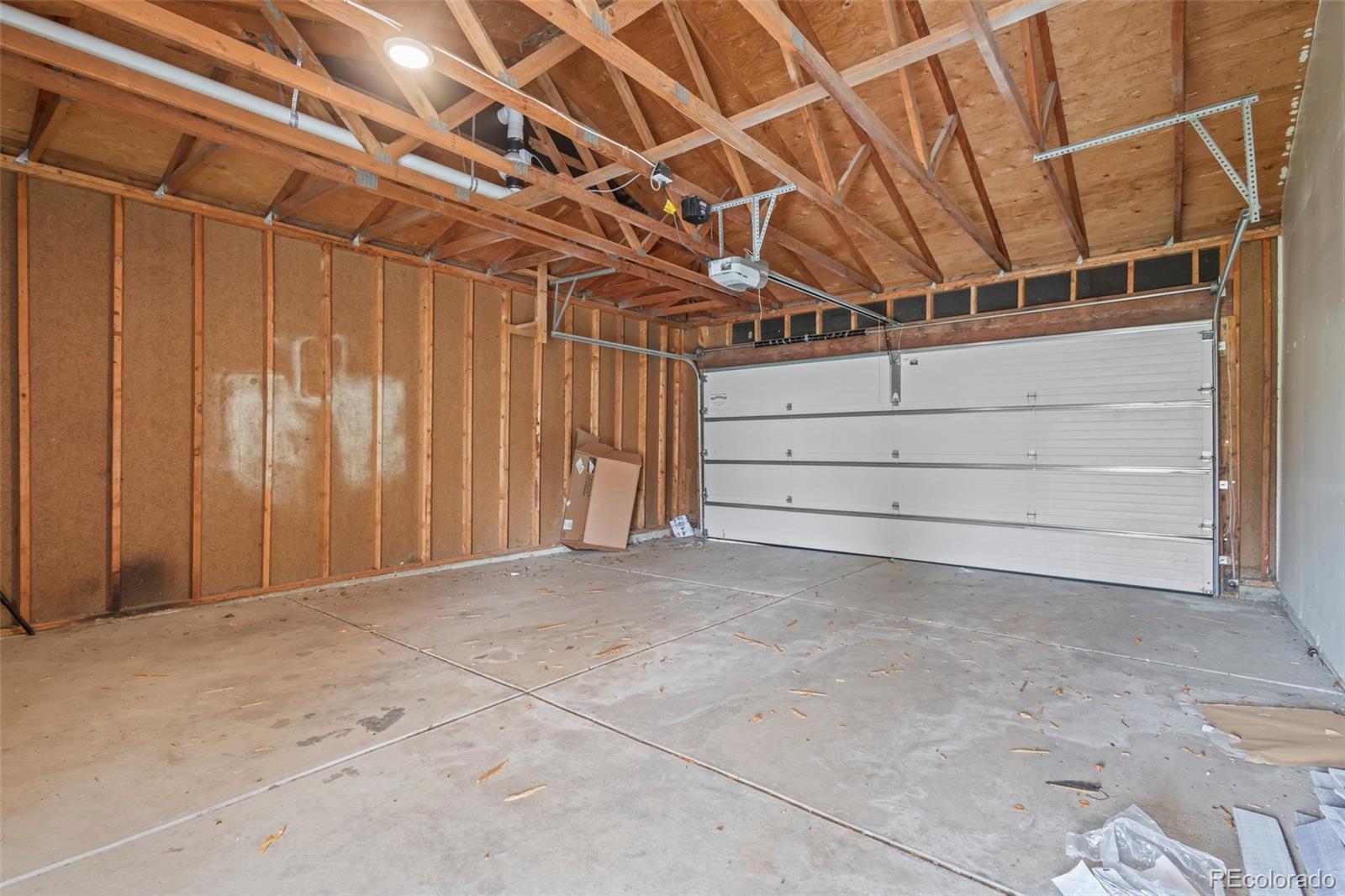 6147 Dunraven Street