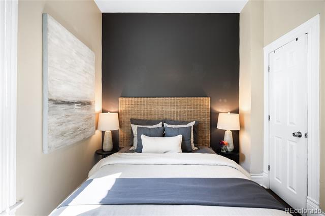 3437 W 23rd Avenue