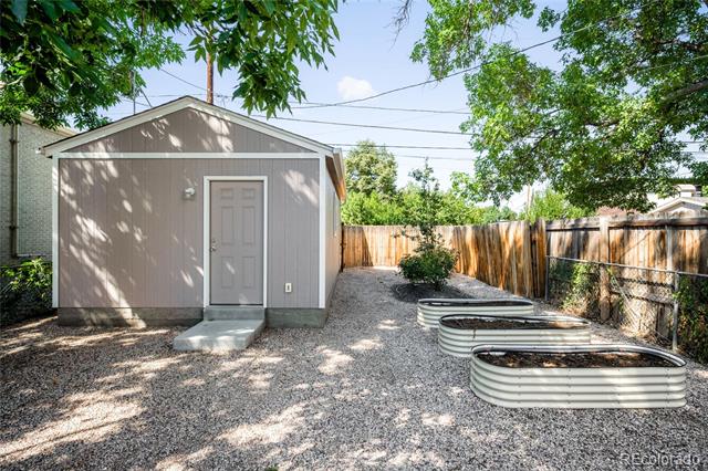 3437 W 23rd Avenue