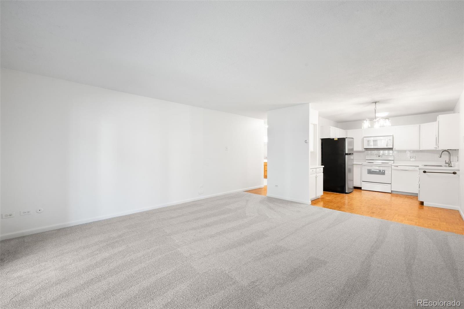 9655 E Center Avenue Unit: 8A