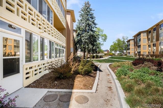 9655 E Center Avenue Unit: 8A