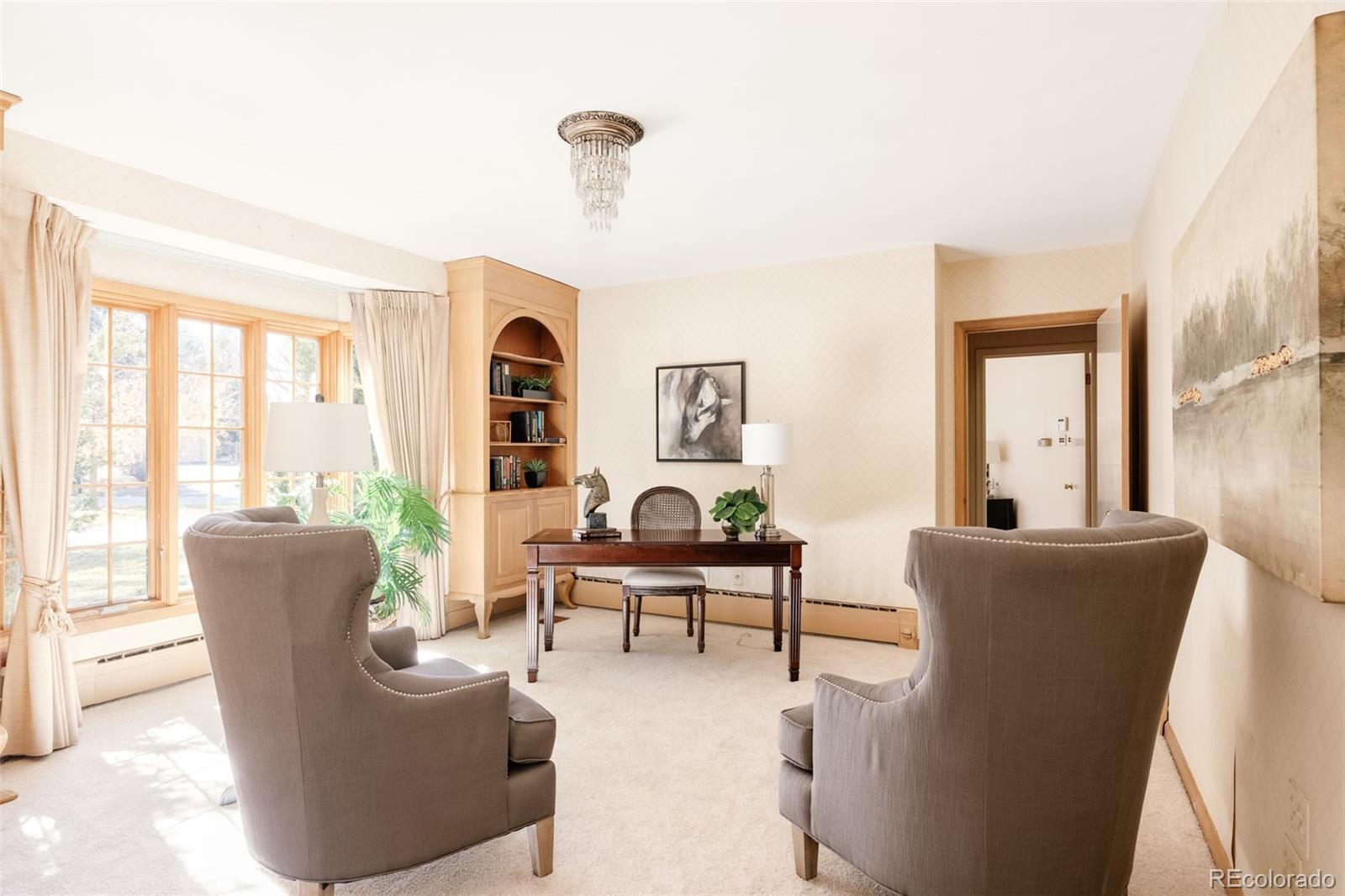 3360 S Columbine Circle