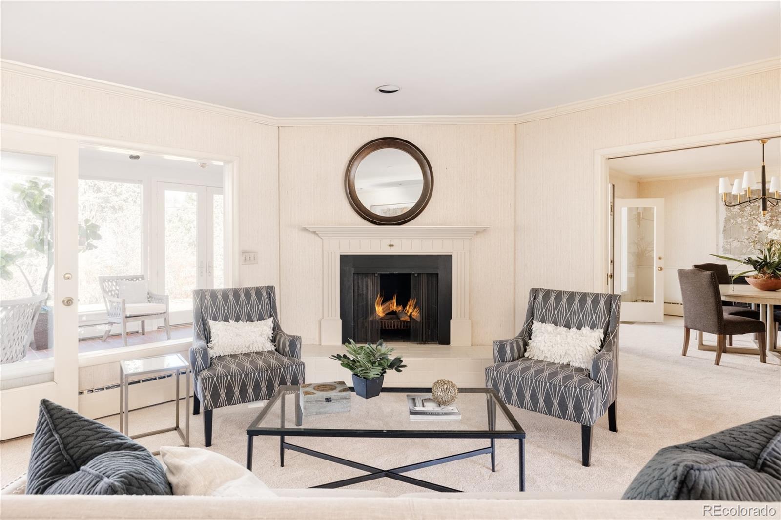 3360 S Columbine Circle