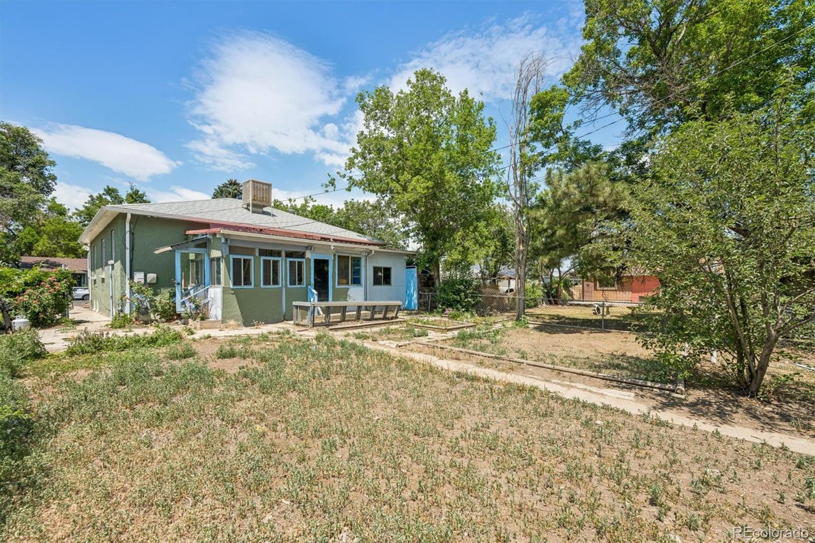 470 Winona Court