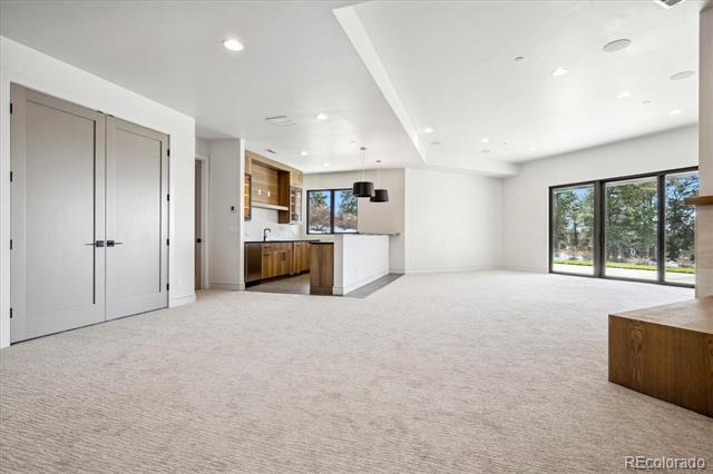 7916 Forest Keep Circle