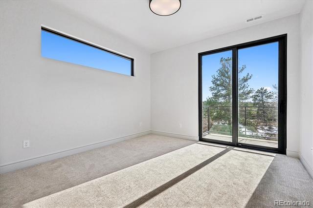 7916 Forest Keep Circle