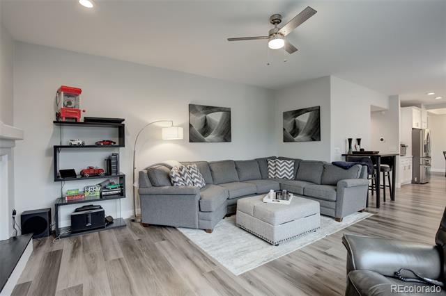 7708 W 62nd Place