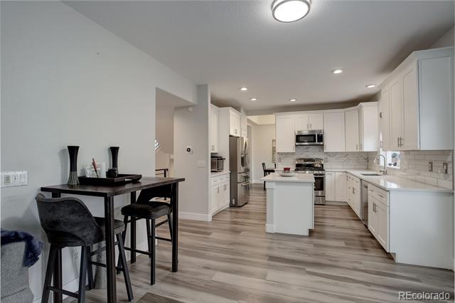 7708 W 62nd Place
