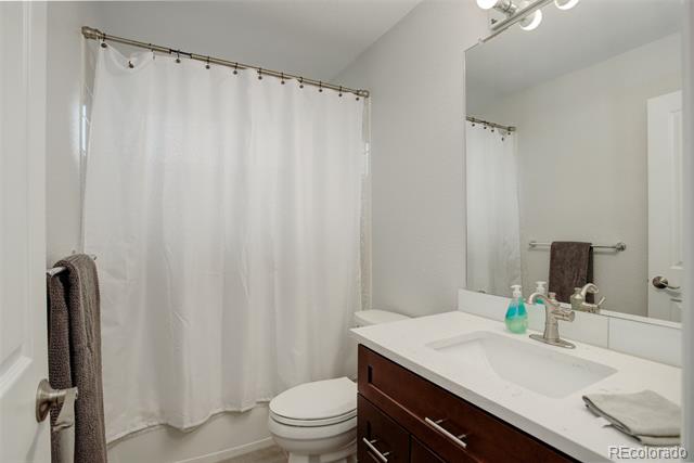 7708 W 62nd Place