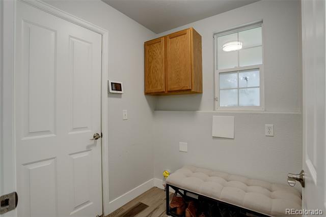 7708 W 62nd Place