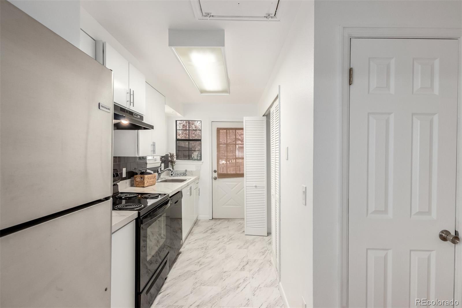 8176 Washington Street Unit: 113