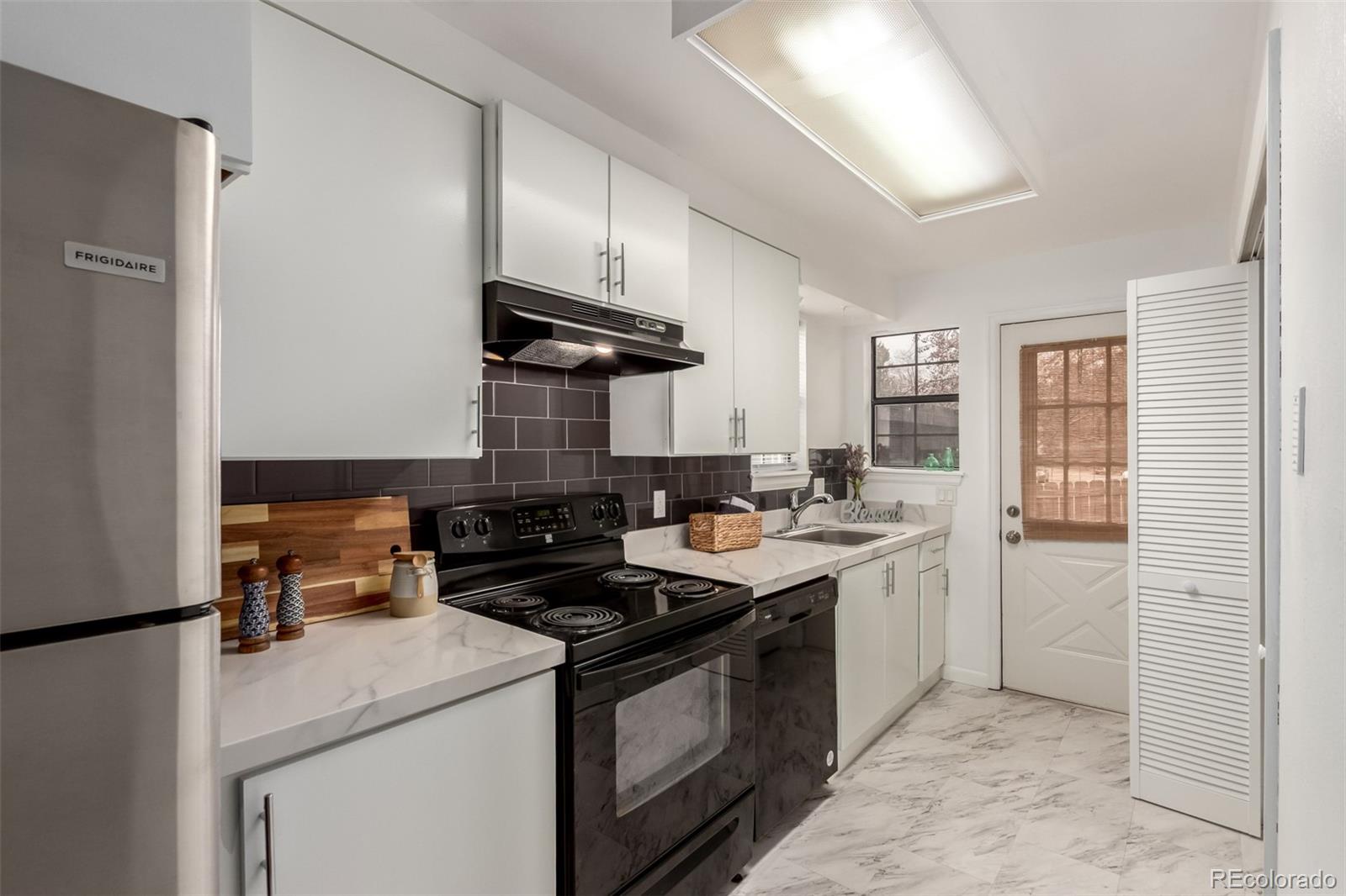 8176 Washington Street Unit: 113