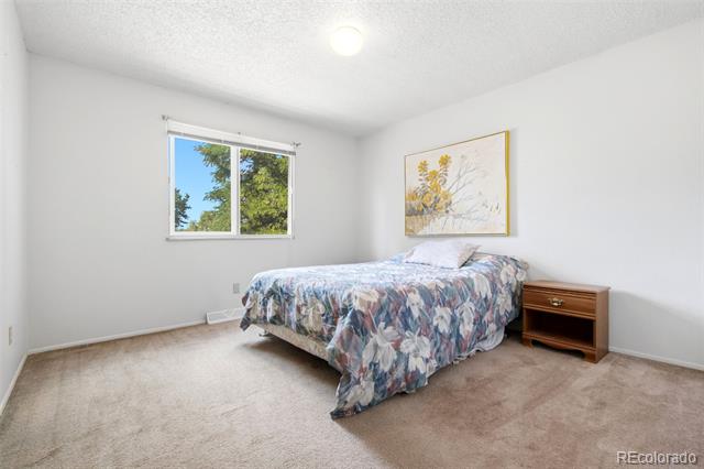 7017 S Quince Circle