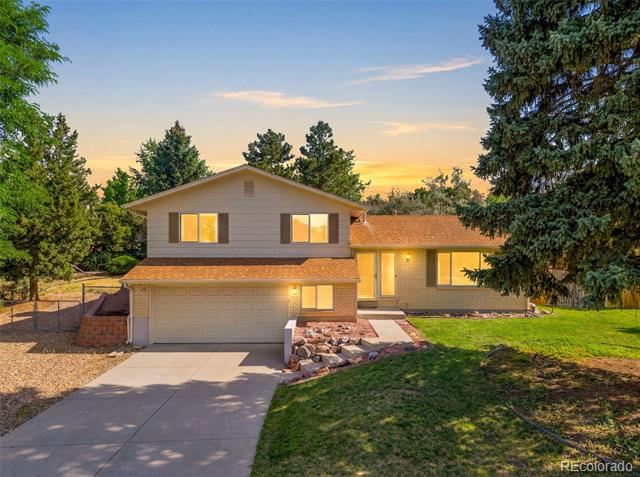 7017 S Quince Circle