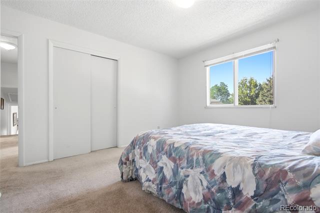 7017 S Quince Circle