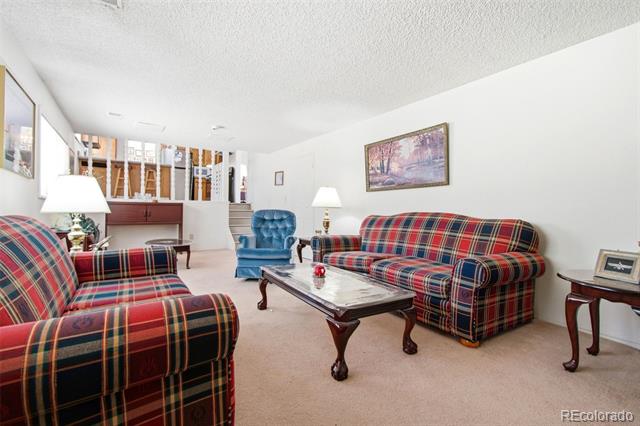 7017 S Quince Circle