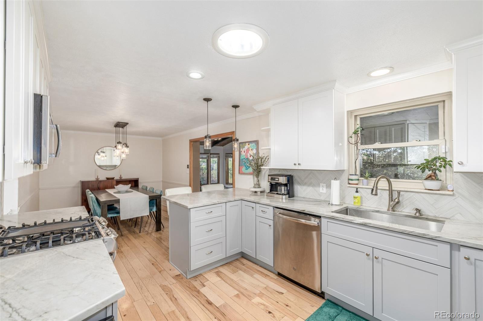 10585 W 9th Place