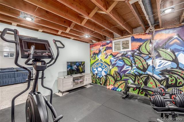 10585 W 9th Place