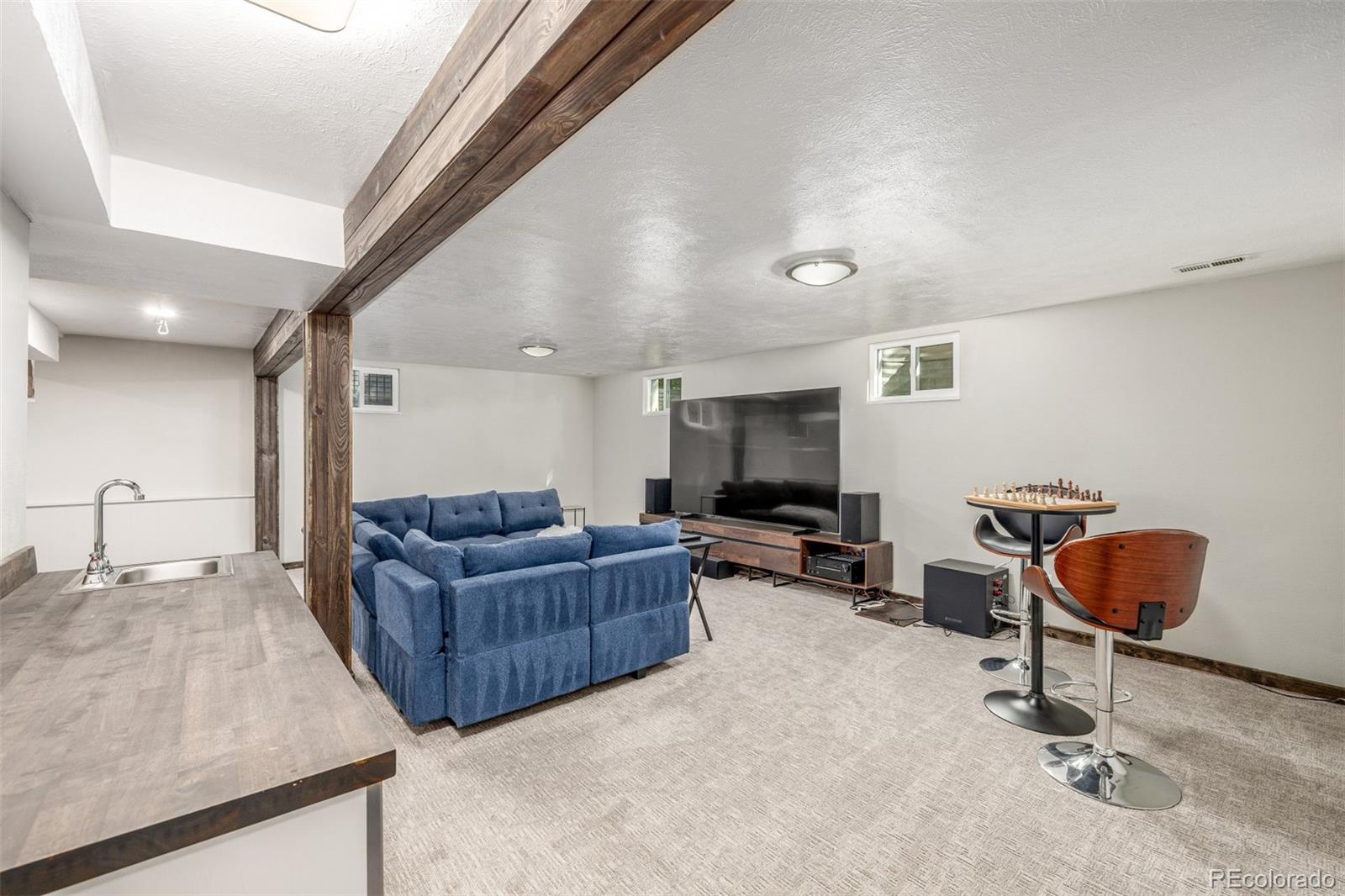 10585 W 9th Place