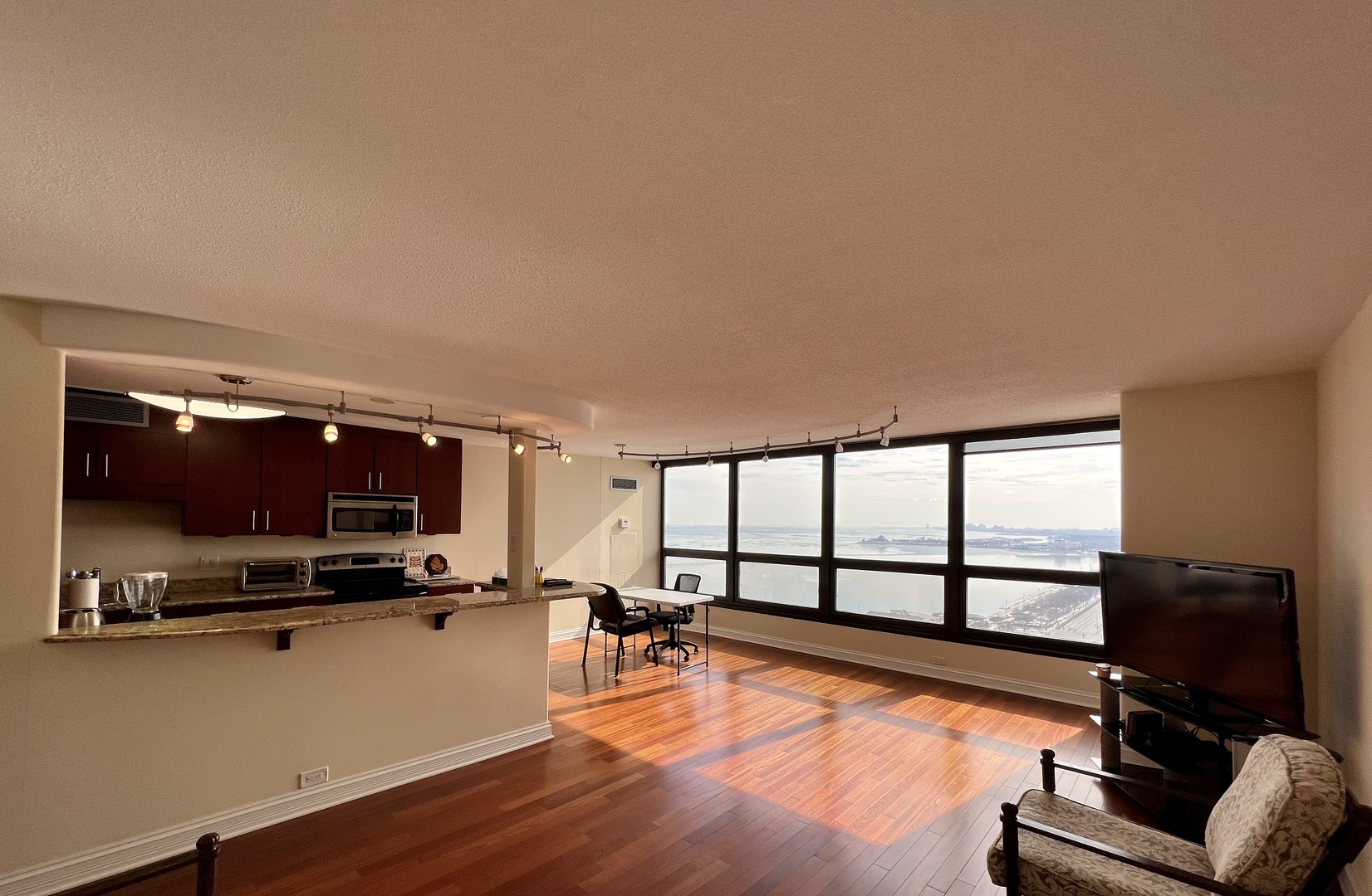 360 E Randolph Street Unit: 2303