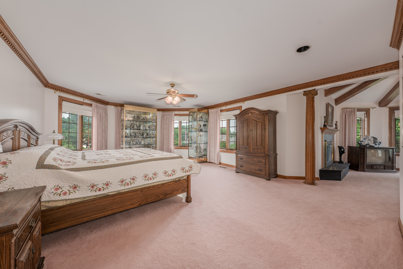 1612 Midwest Club Parkway