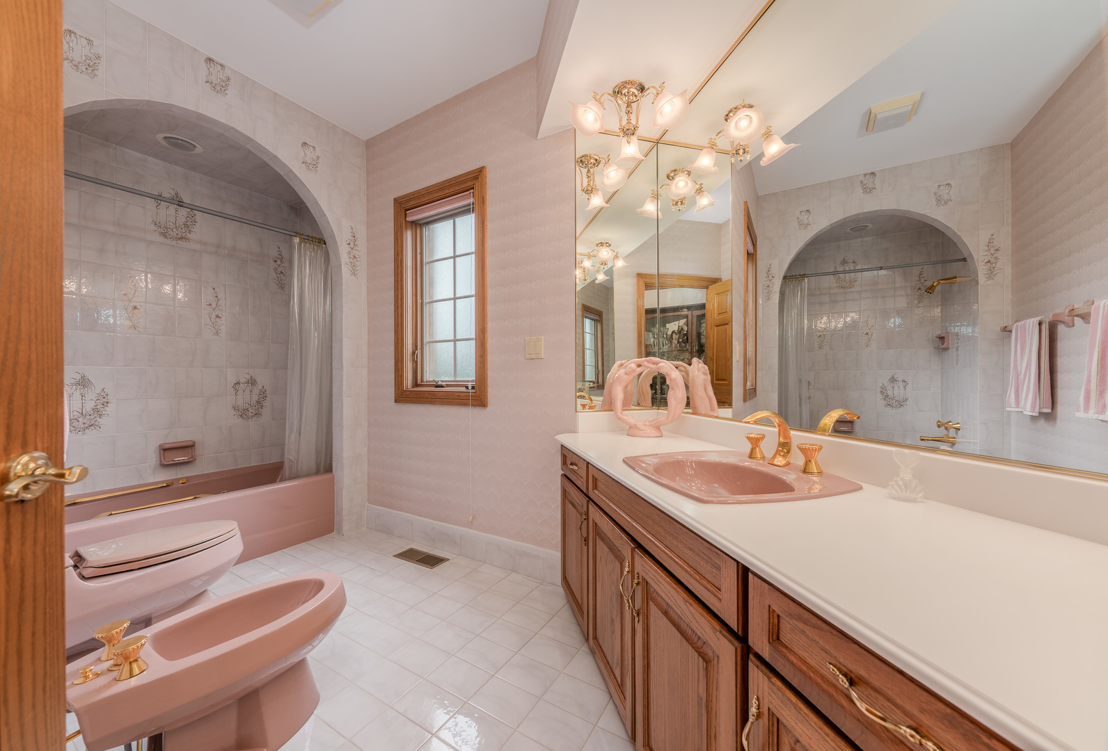 1612 Midwest Club Parkway