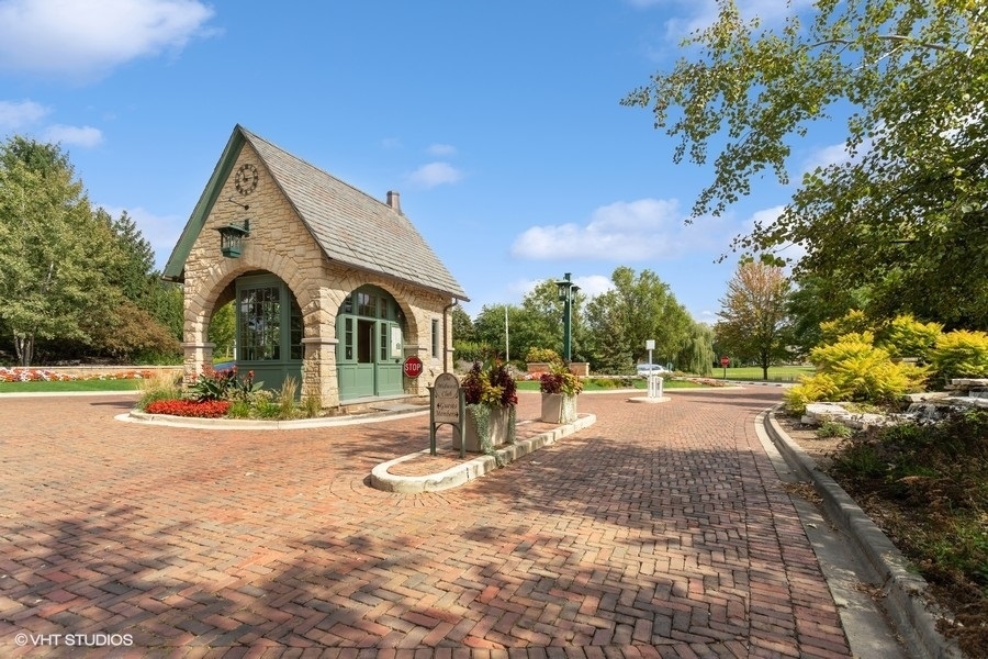 1612 Midwest Club Parkway