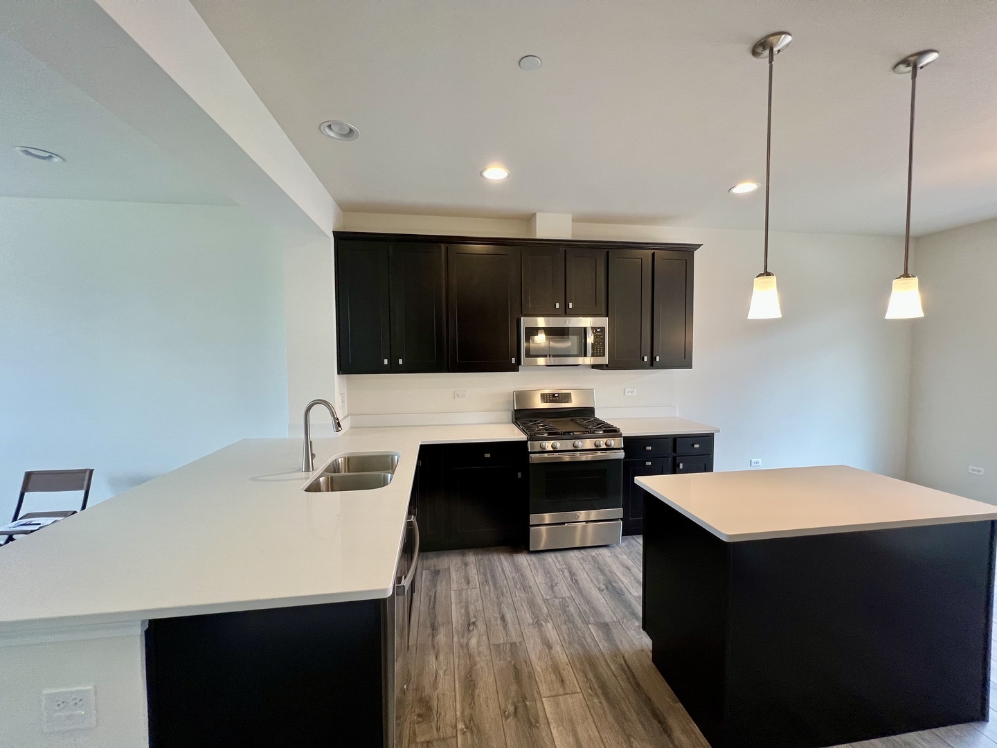 29W708 Cambridge Street