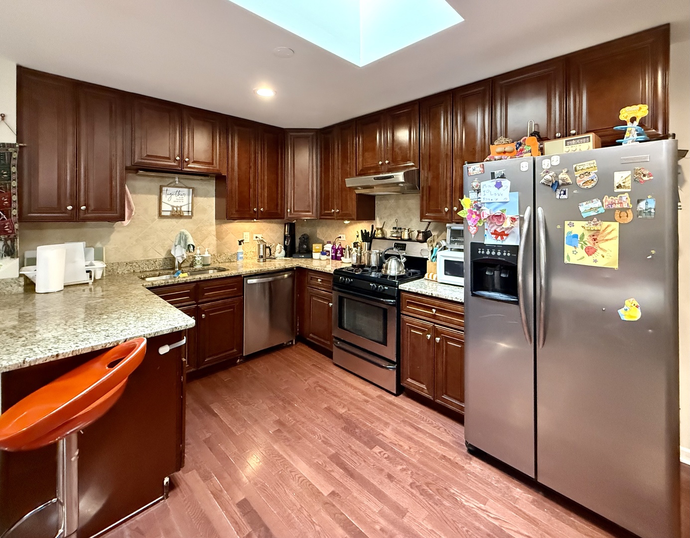 9s525 ALLISON Court