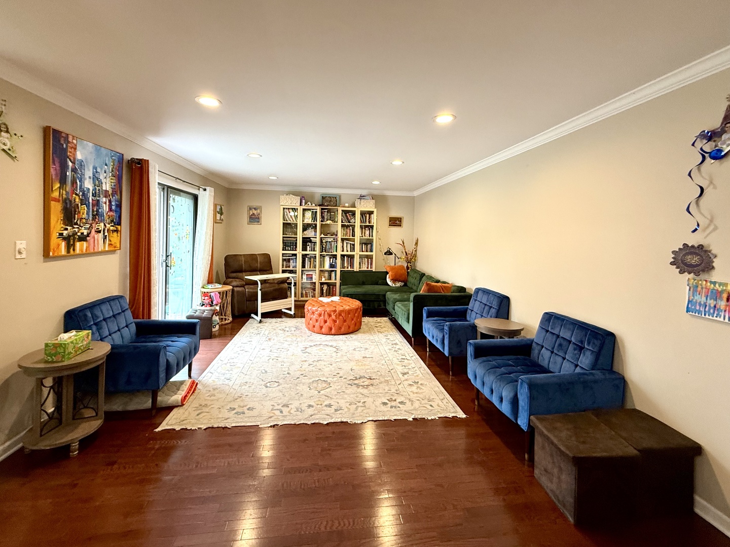9s525 ALLISON Court