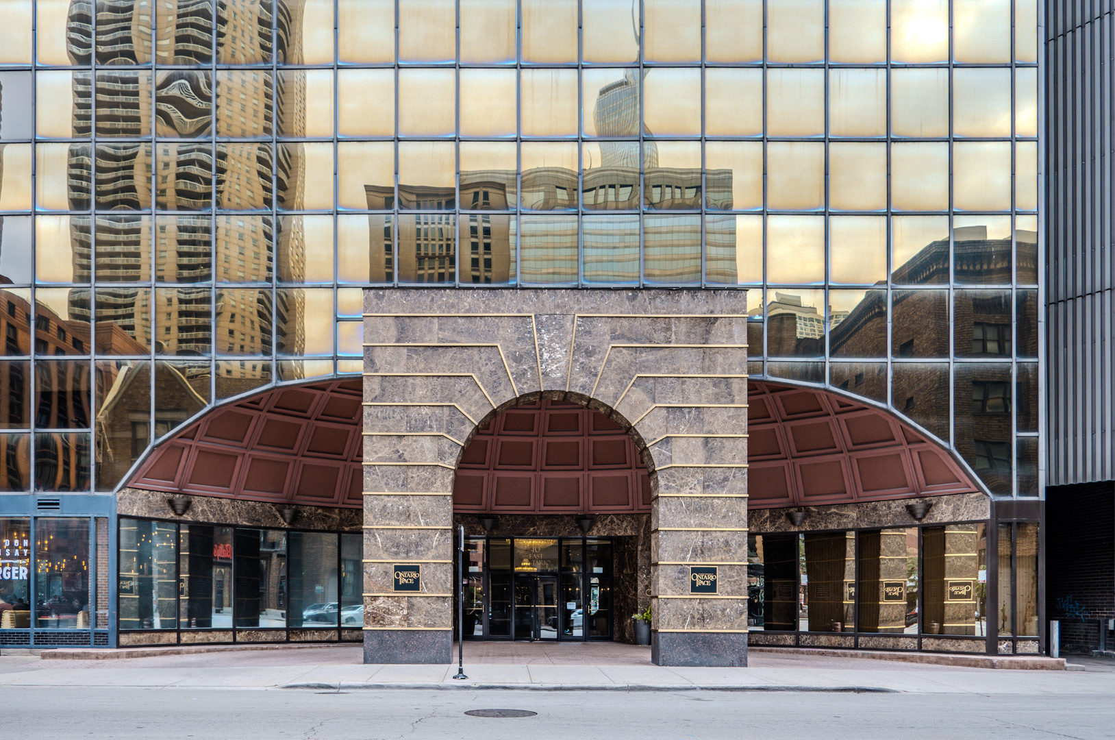 10 E ONTARIO Street Unit: 1208