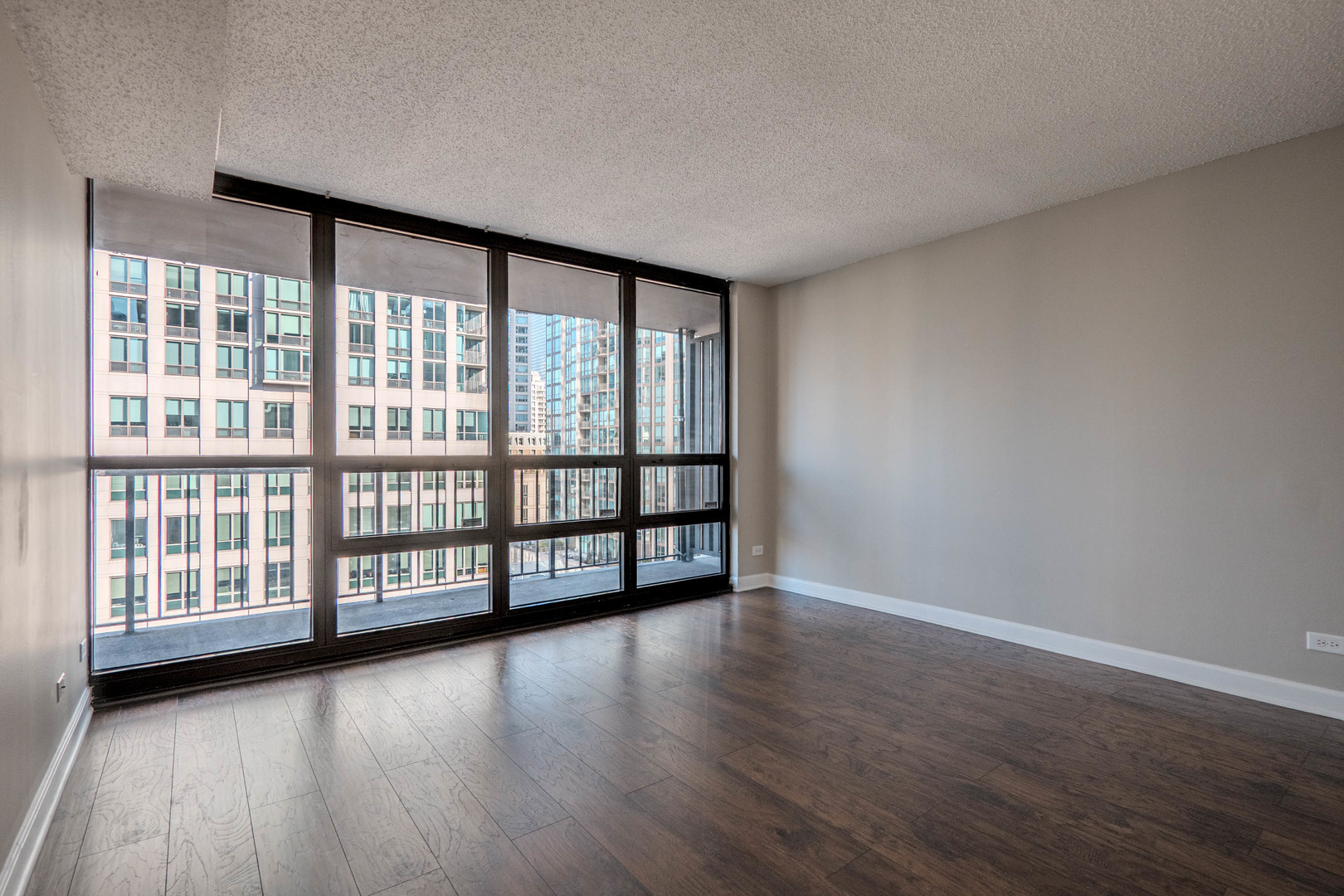 10 E ONTARIO Street Unit: 1208