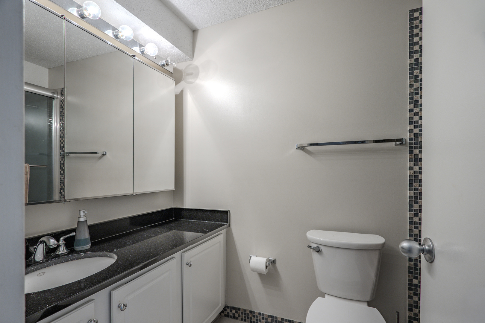 10 E Ontario Street Unit: 4208