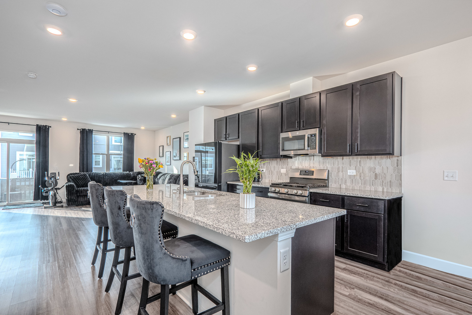 4167 Chelsea Manor Circle