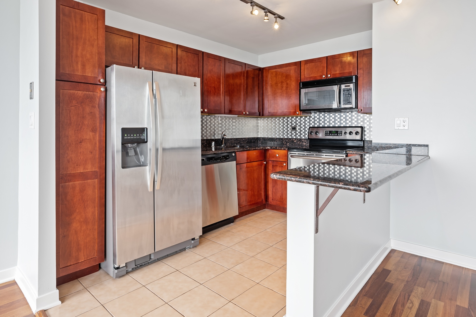 655 W Irving Park Road Unit: 5414
