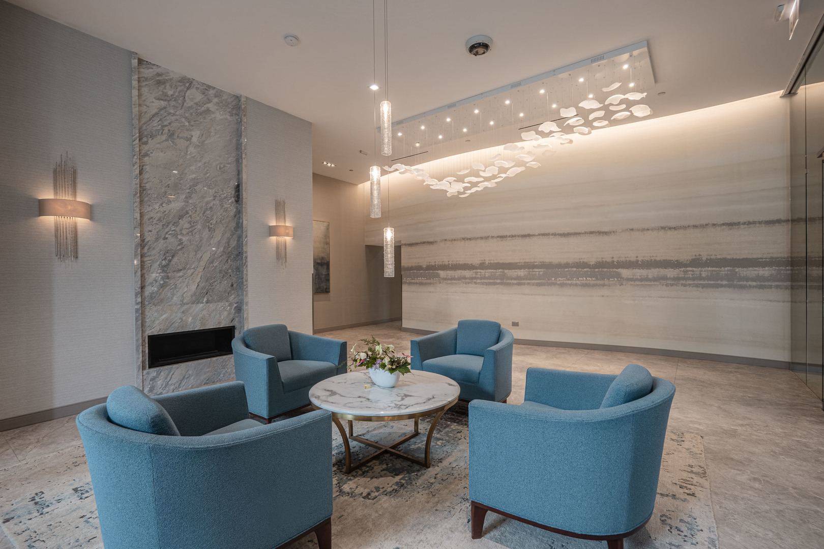 225 N Columbus Drive Unit: 5701