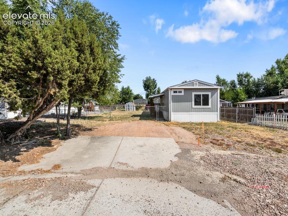 135 E Cellini Drive