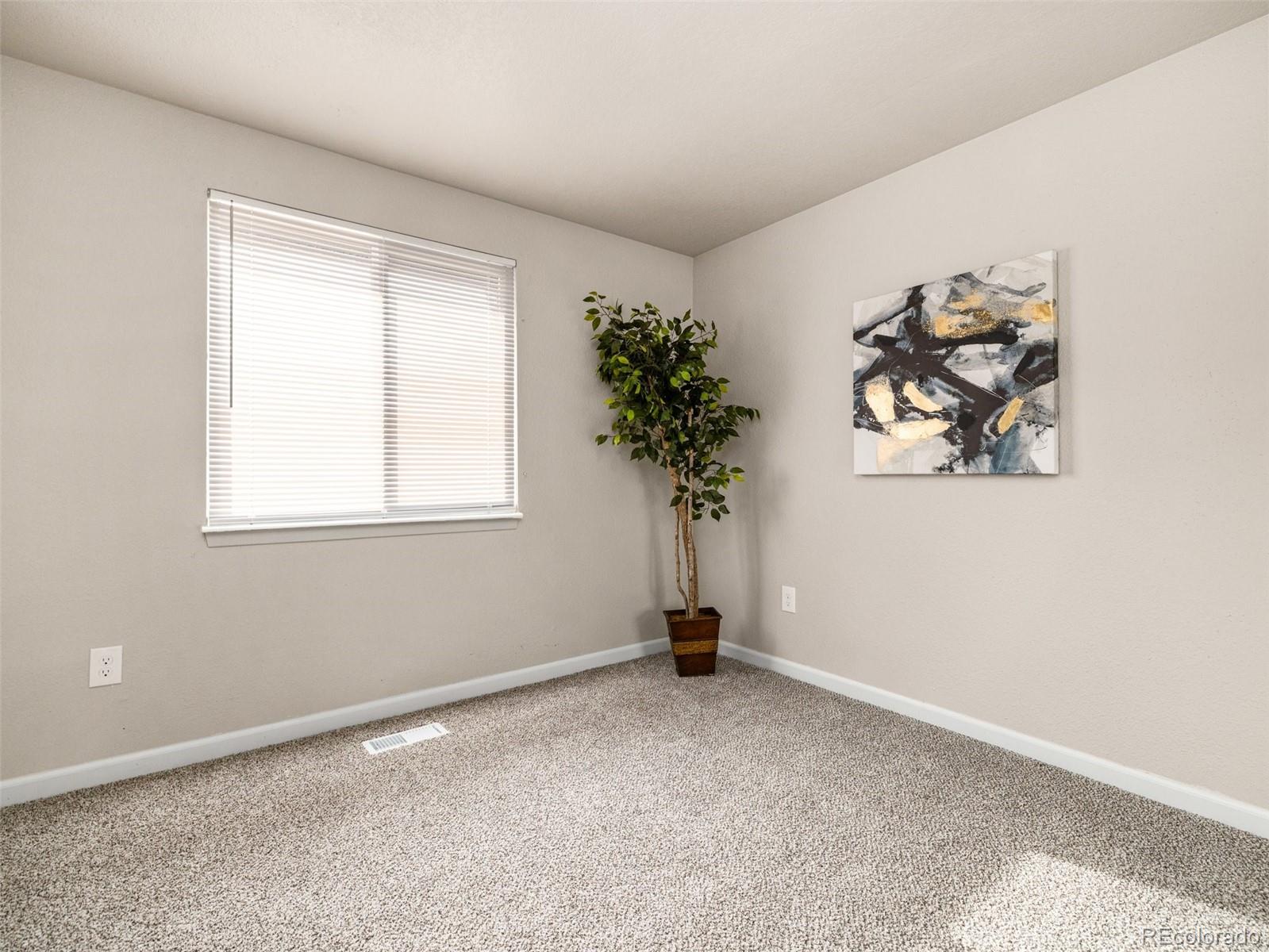 2409 N Elizabeth Street