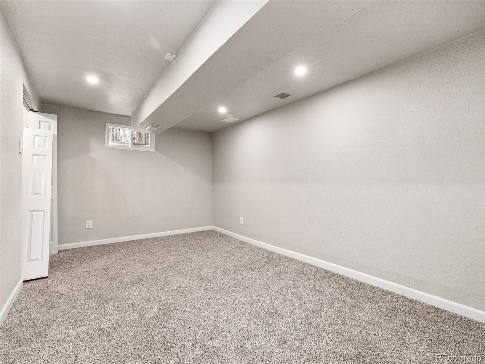 2409 N Elizabeth Street