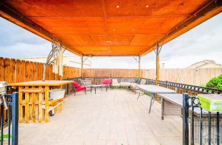 1394 E Kiva Dr